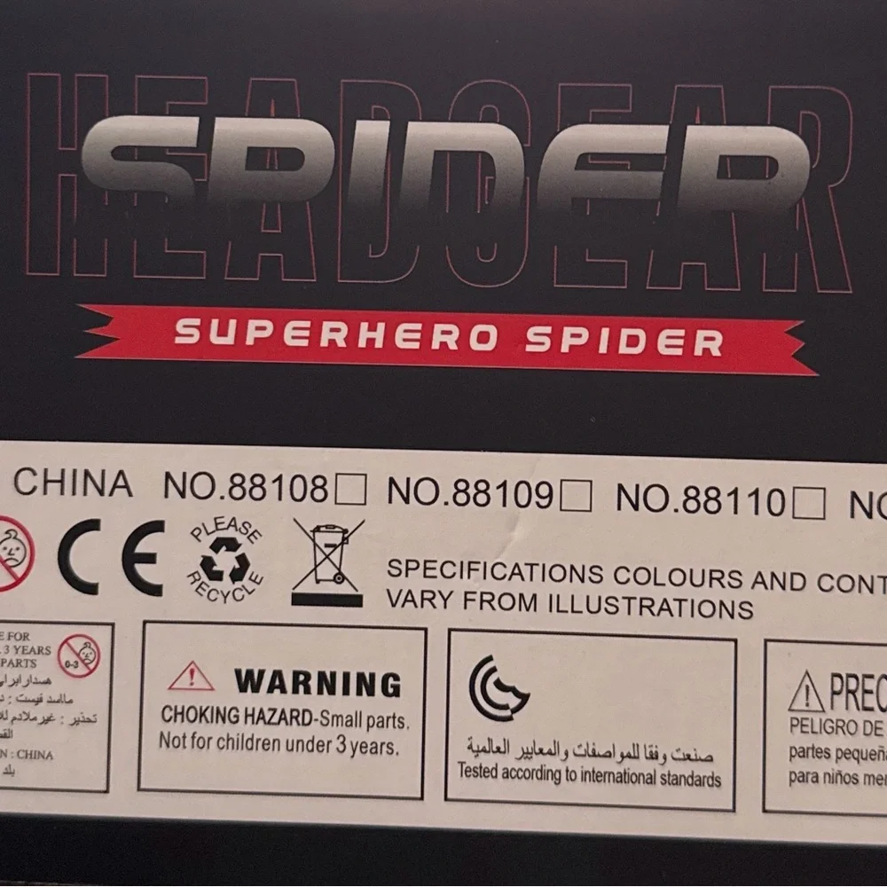 Spider-Man Mask with LED Eyes w/‎ remote